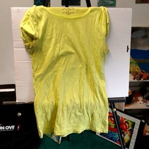 Yellow t-shirt  